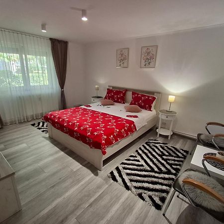דבה Apartament Claudia מראה חיצוני תמונה